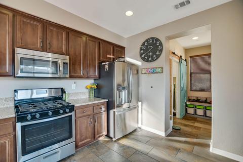 249 Maple Ridge Dr, Big Bear City, CA 92314 photo 18