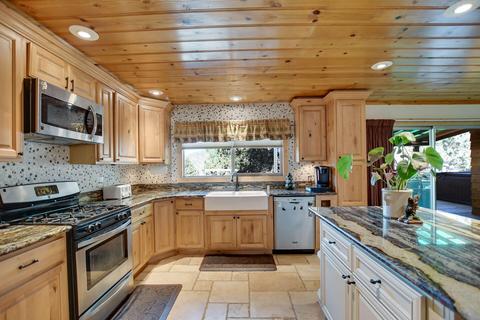 360 Brewer Way, Big Bear City, CA 92314 photo 19
