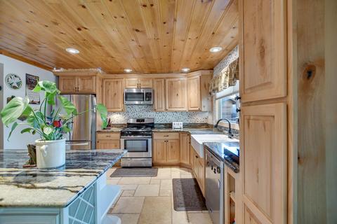 360 Brewer Way, Big Bear City, CA 92314 photo 14