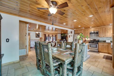 360 Brewer Way, Big Bear City, CA 92314 photo 11