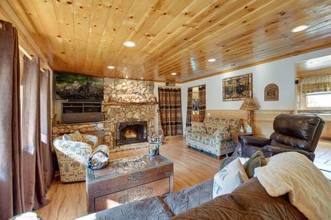 360 Brewer Way, Big Bear City, CA 92314 photo 7