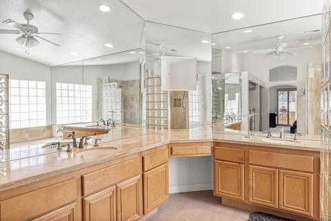 53 Sutton Pl E, Palm Desert, CA 92211 photo 22