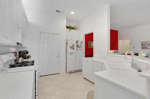 44012 Royal Troon Dr, Indio, CA 92201 photo 10
