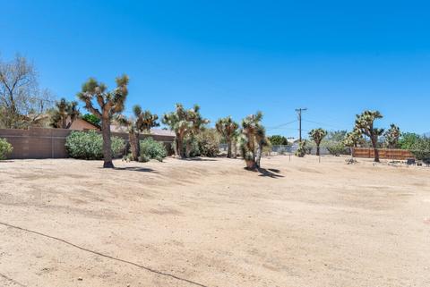 58035 Carlyle Dr, Yucca Valley, CA 92284 photo 36