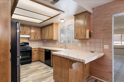 58035 Carlyle Dr, Yucca Valley, CA 92284 photo 15