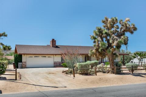58035 Carlyle Dr, Yucca Valley, CA 92284 photo 2