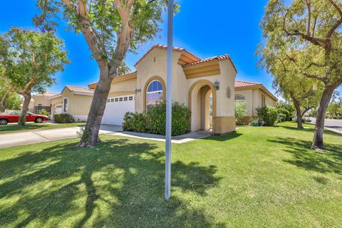 82611 Sky View Ln, Indio, CA 92201 photo 2