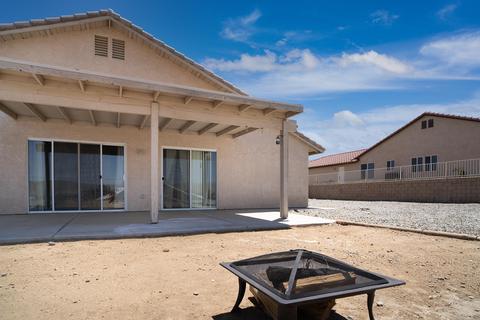 8588 Bolero Dr, Yucca Valley, CA 92284 photo 25