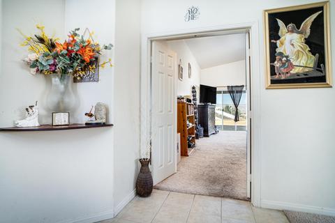 8588 Bolero Dr, Yucca Valley, CA 92284 photo 8