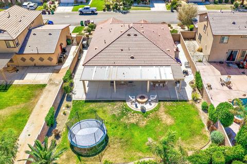 40404 Catania Ct, Indio, CA 92203 photo 2