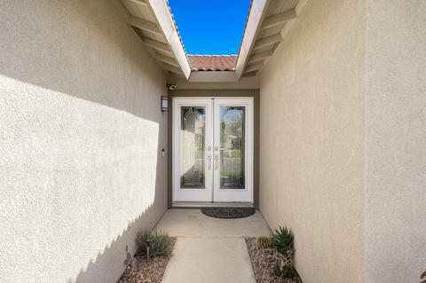 82545 Delano Dr, Indio, CA 92201 photo 3