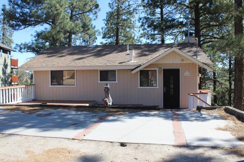 216 Turlock Dr, Big Bear City, CA 92314 photo 1