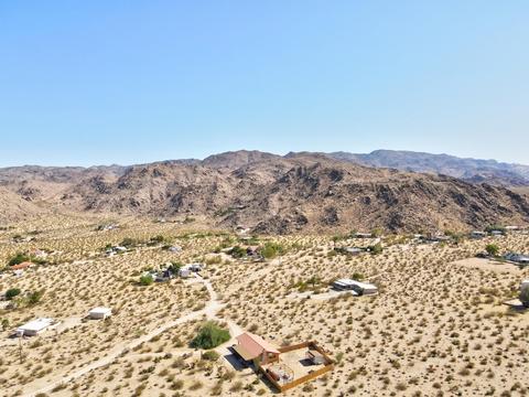 70138 Sullivan Rd, Twentynine Palms, CA 92277 photo 12