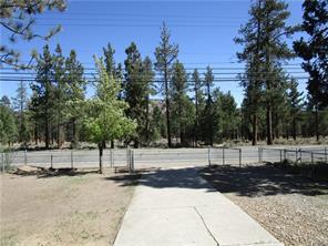 640 E Big Bear Blvd, Big Bear City, CA 92314 photo 3
