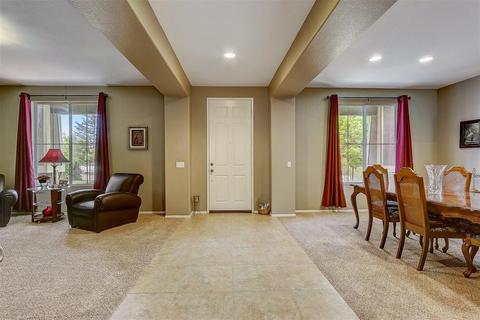 12995 Holmes St, Yucaipa, CA 92399 photo 8