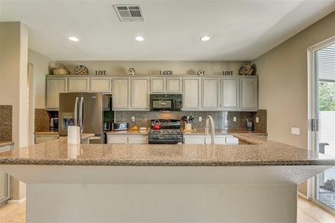 12995 Holmes St, Yucaipa, CA 92399 photo 16