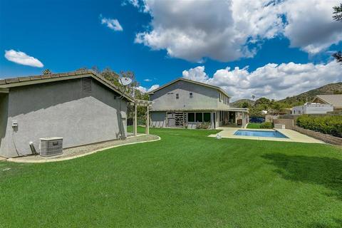12995 Holmes St, Yucaipa, CA 92399 photo 52