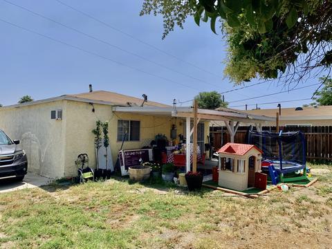 887 Herberts Ln, Colton, CA 92324 photo 14