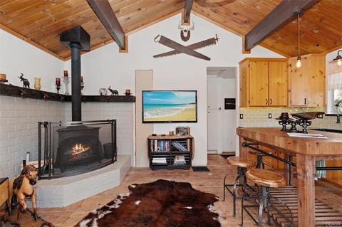43148 Sunset Dr, Big Bear Lake, CA 92315 photo 7