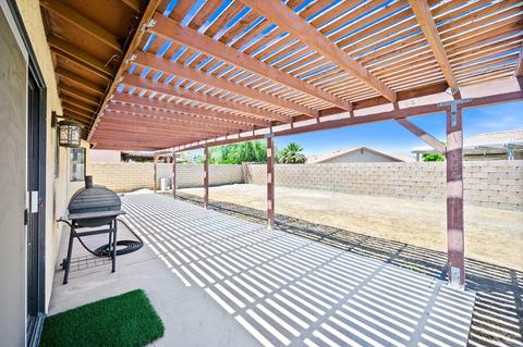 45497 Elm St, Indio, CA 92201 photo 18
