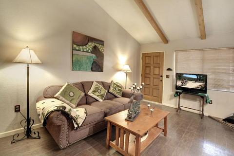 585 Wabash Ln, Sugarloaf, CA 92386 photo 7