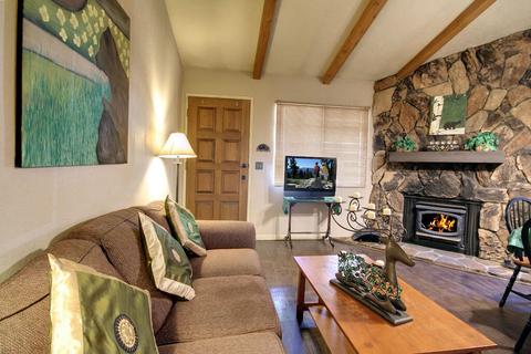 585 Wabash Ln, Sugarloaf, CA 92386 photo 5
