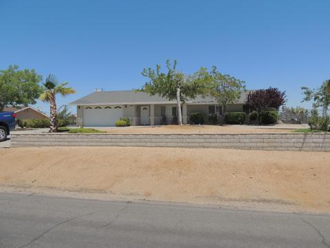 57792 Juarez Dr, Yucca Valley, CA 92284 photo 1