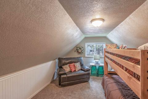 583 Maple Ln, Sugarloaf, CA 92386 photo 23