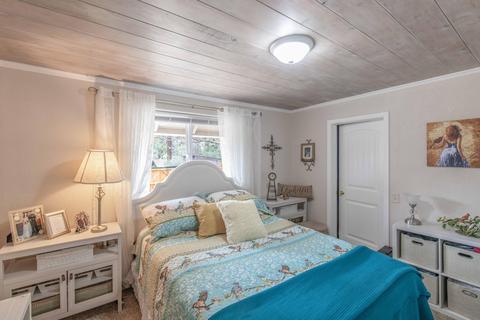 583 Maple Ln, Sugarloaf, CA 92386 photo 16