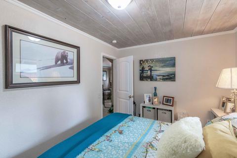 583 Maple Ln, Sugarloaf, CA 92386 photo 18