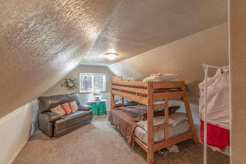 583 Maple Ln, Sugarloaf, CA 92386 photo 22