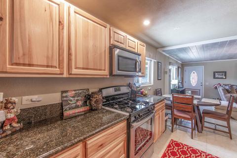 583 Maple Ln, Sugarloaf, CA 92386 photo 8