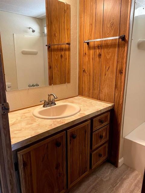 1122 Caspian Ave, Thermal, CA 92274 photo 11