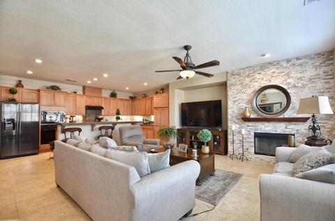 43366 Fiore St, Indio, CA 92203 photo 9