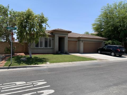 79929 Coatbridge Ct, Indio, CA 92203 photo 2