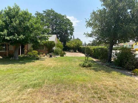 365 S Acacia Ave, Rialto, CA 92376 photo 5