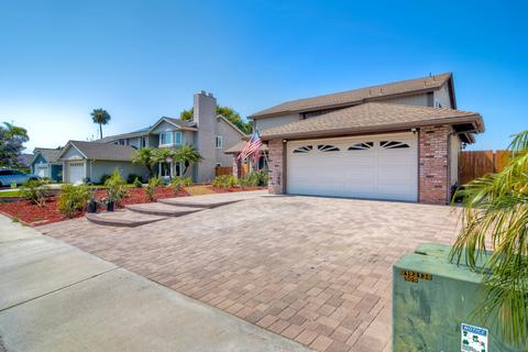 3734 Carnegie Dr, Oceanside, CA 92056 photo 2