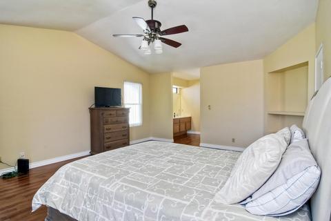 3734 Carnegie Dr, Oceanside, CA 92056 photo 25