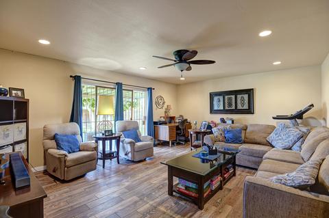 44952 Windsor Dr, Indio, CA 92201 photo 2