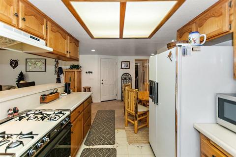 494 Wabash, Sugarloaf, CA 92386 photo 10