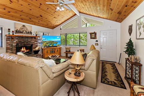 494 Wabash, Sugarloaf, CA 92386 photo 5