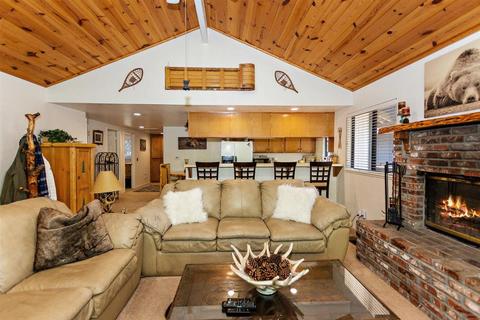 494 Wabash, Sugarloaf, CA 92386 photo 4