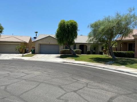 47601 Manteca Ct, Indio, CA 92201 photo 2