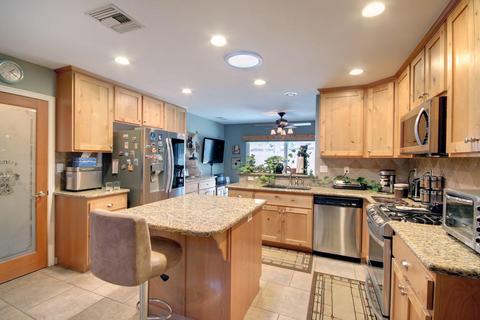 47019 Skyview Dr, Big Bear City, CA 92314 photo 12