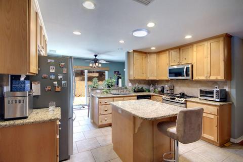 47019 Skyview Dr, Big Bear City, CA 92314 photo 11
