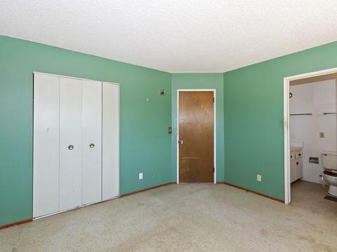17077 Eucalyptus St, Hesperia, CA 92345 photo 14