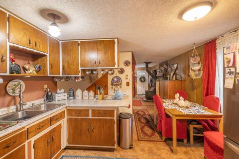 877 Leonard Ln, Sugarloaf, CA 92386 photo 19