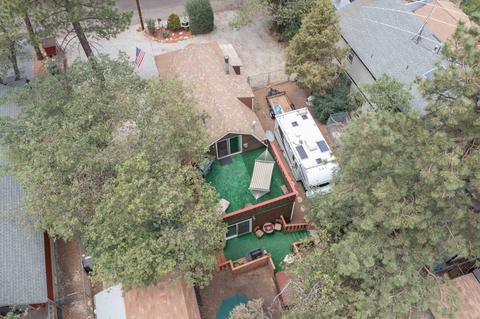 877 Leonard Ln, Sugarloaf, CA 92386 photo 6
