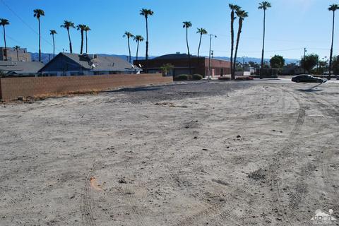 45733 Oasis St, Indio, CA 92201 photo 3
