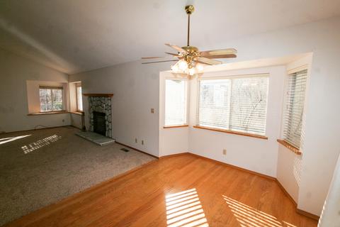 543 E Fairway Blvd, Big Bear City, CA 92314 photo 9